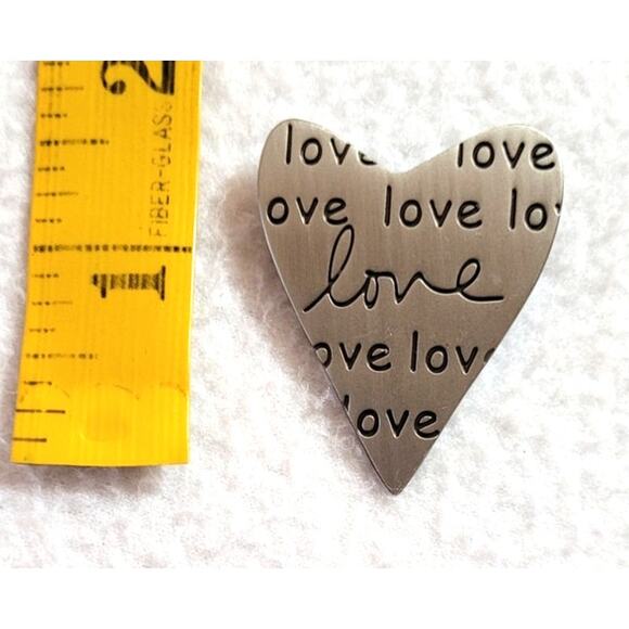 Sandra Magsamen's Love Silvertone Heart Brooch Pin 1.5" Boho Statement Y2K Retro - Picture 2 of 5